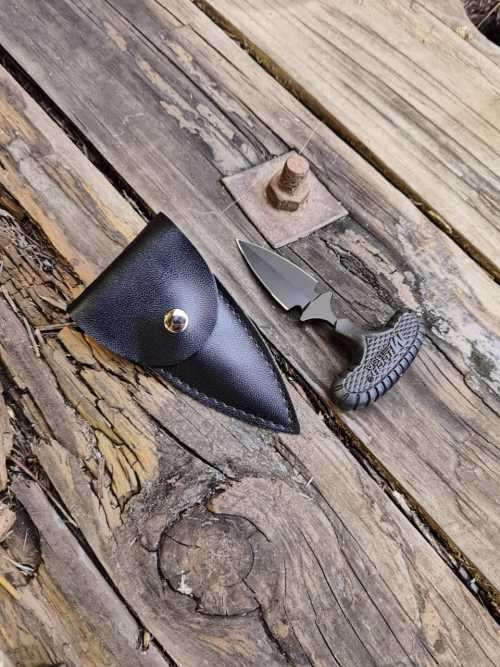 MTECH Black Punch Blade with pouch