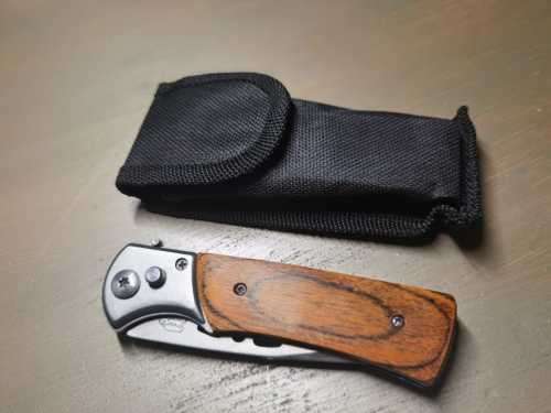 WOODEN HANDLE FLIP BLADE WITH POUCH