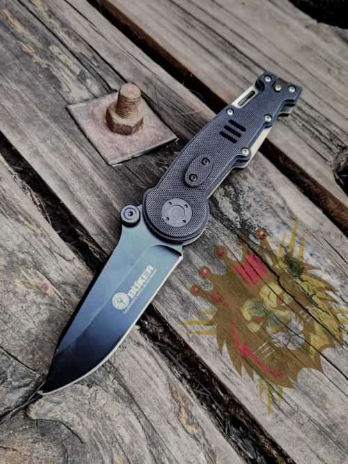 BOKER Knife (lockable blabe)