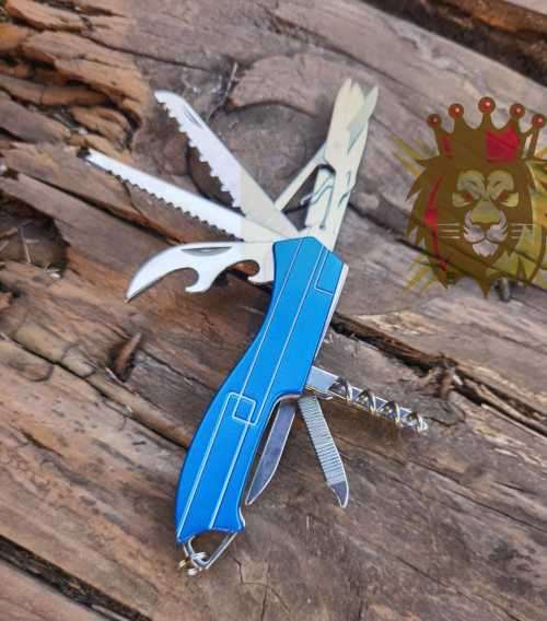 Stinger (swiss army style knife)