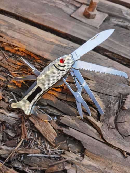 Swiss Army Style Knife (fish design)
