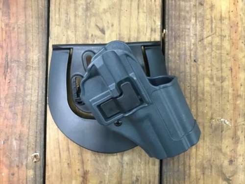 Belt Loop and Paddle Holsters,Beretta 92/96 (not elite,brigadier or m9a1) Right Hand, Matte, Black