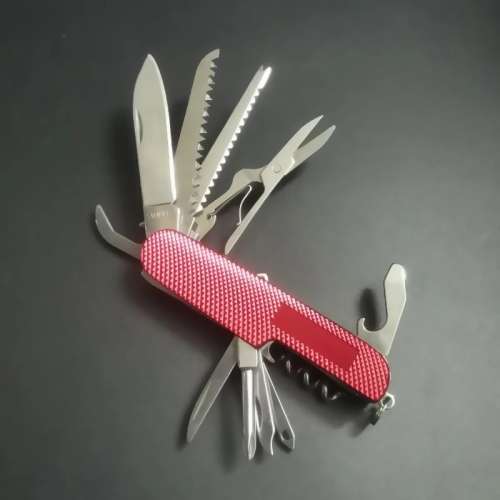 Swiss Army Style Knife  (carbon design)