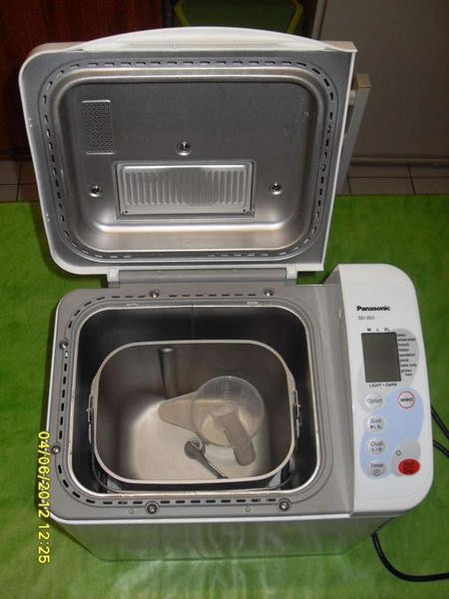 Second hand Panasonic Sd 253 Bread Maker