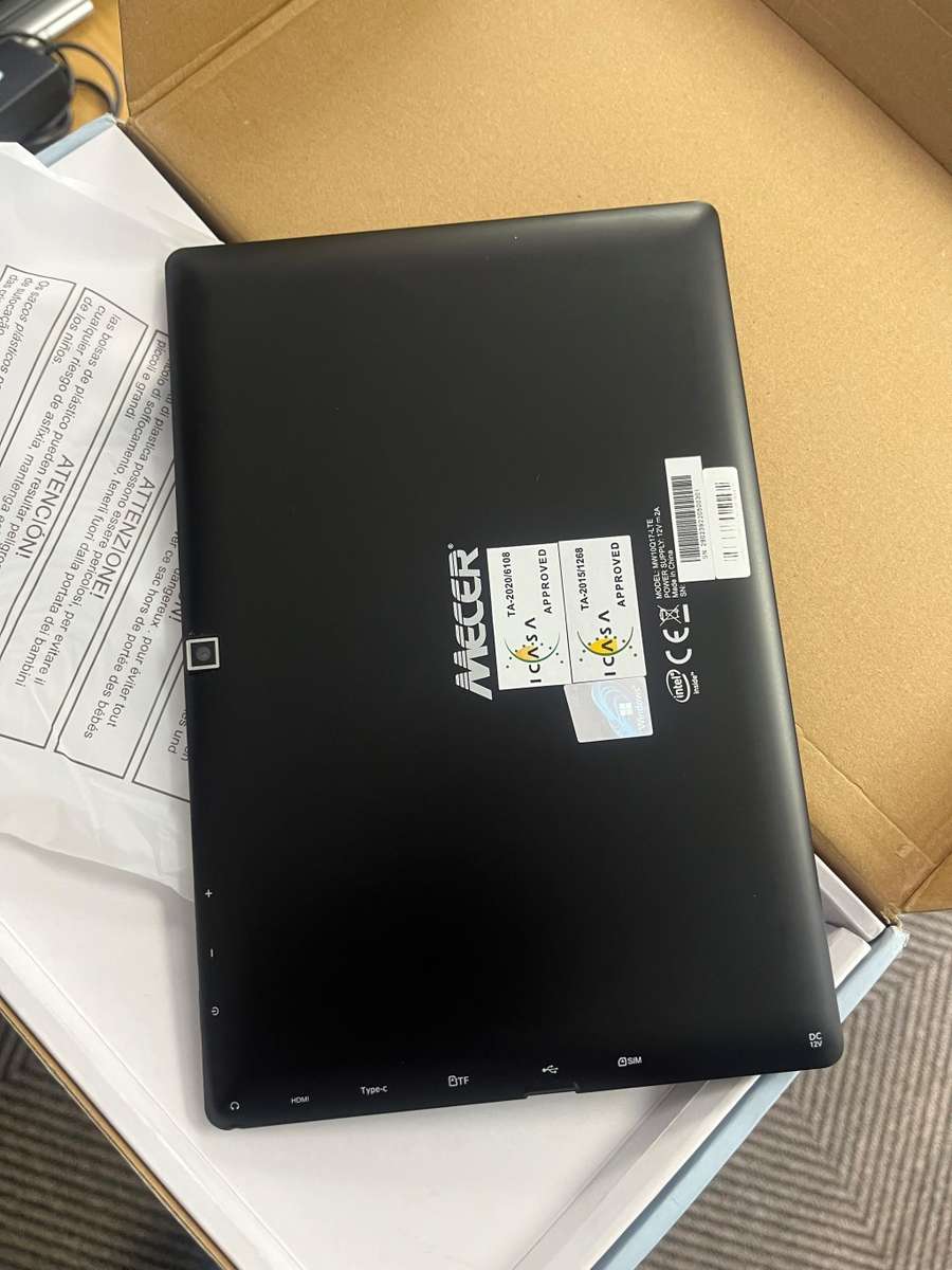 Mecer Xpress Executive MW10Q17-LTE 10.1-inch HD 2-in-1 Tablet