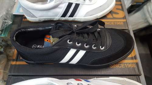 BEAUTIFUL FOR SUMMER - KLEVAS VOLLEYBALL !!!! - SHIPPING INCLUDED !!!!