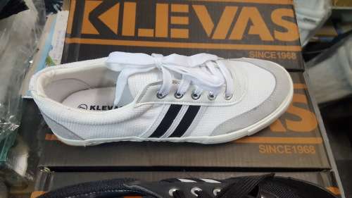 BEAUTIFUL FOR SUMMER - KLEVAS VOLLEYBALL !!!! - SHIPPING INCLUDED !!!!