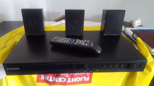 SAMSUNG HOME THEATRE SYSTEM !!!! EXCELLENT PERFECT WORKING CONDITION !!!!