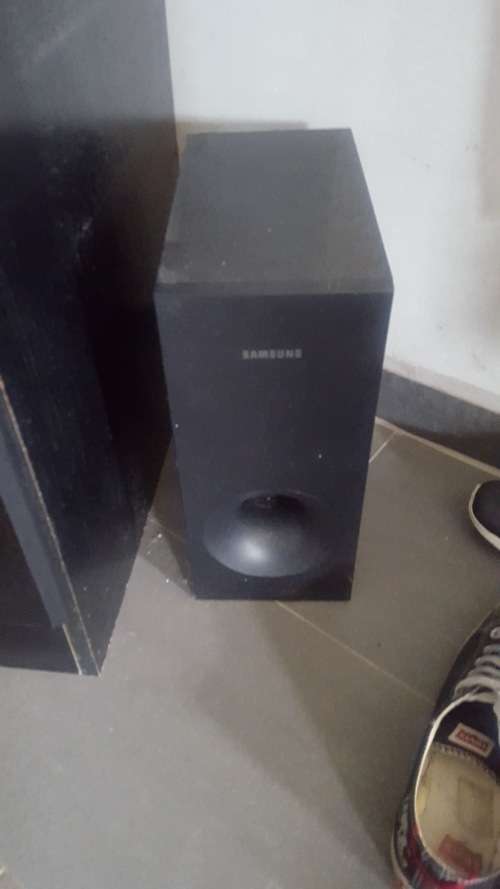 SAMSUNG HOME THEATRE SYSTEM !!!! EXCELLENT PERFECT WORKING CONDITION !!!!