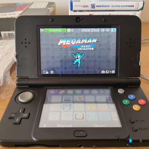 *New* Nintendo 3DS plus Games - Pokemon Super Mario Bros. 2