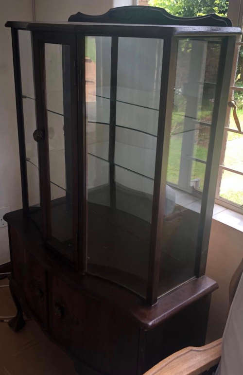 Ball And Claw Showcase