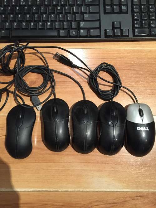 6X DELL USB KEYBOARDS  AND 6X Dell USB MOUSE. 1 BID FOR ALL!!!!!!!!!