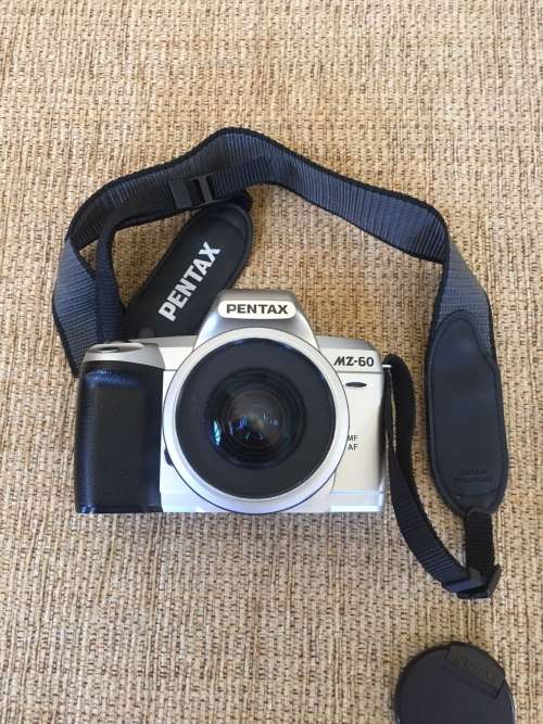 Pentax MZ-60 AUTOFOCUS SLR Camera Kit w/ 35mm-80mm Lens