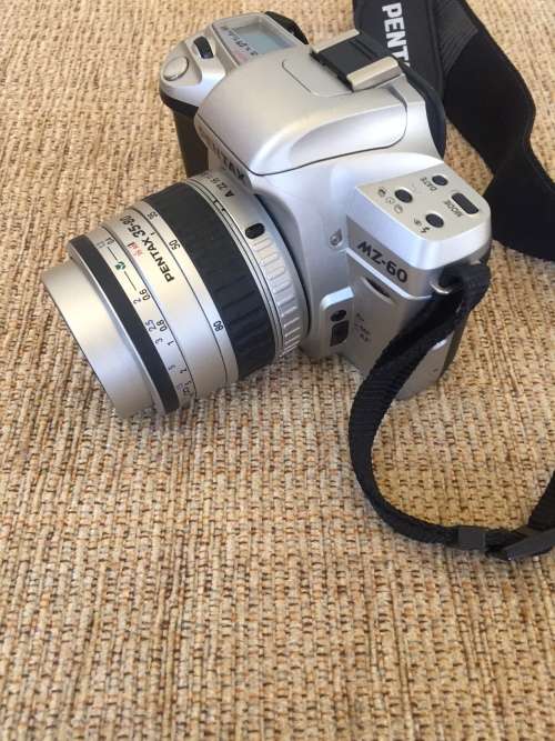 Pentax MZ-60 AUTOFOCUS SLR Camera Kit w/ 35mm-80mm Lens