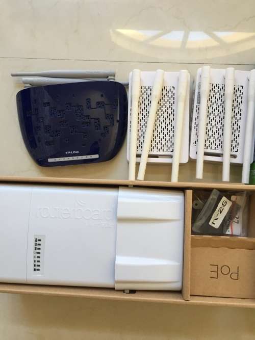 BULK LOT OF MIKROTIK,TP-LINK, TOTO-LINK ROUTERS, SWITCHES, ADSL.
