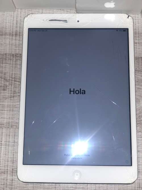 2x Iphone 5s & Ipad Mini 2 Bulk Lot.