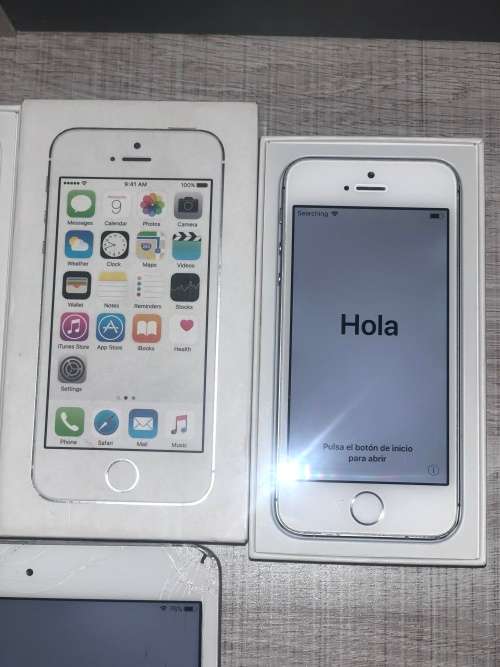 2x Iphone 5s & Ipad Mini 2 Bulk Lot.