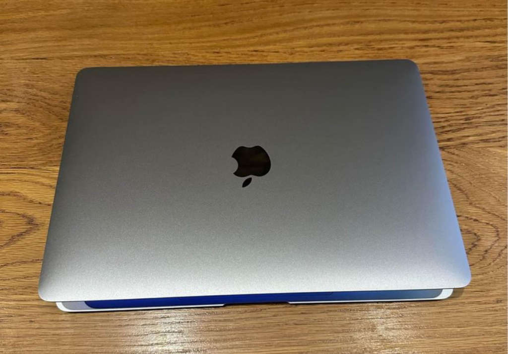 MACBOOK AIR 13` 2019 SPACE GREY INTEL CORE i5, 128GB SSD, 8GB RAM, 1.6GHZ  TOUCH ID