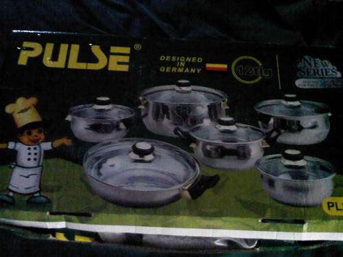 Pulse 6 piece pot and pan set with glass lids