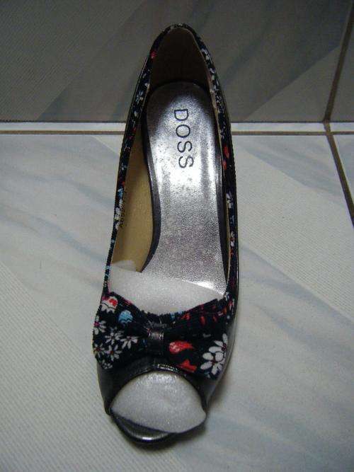 Ladies peep toe heels