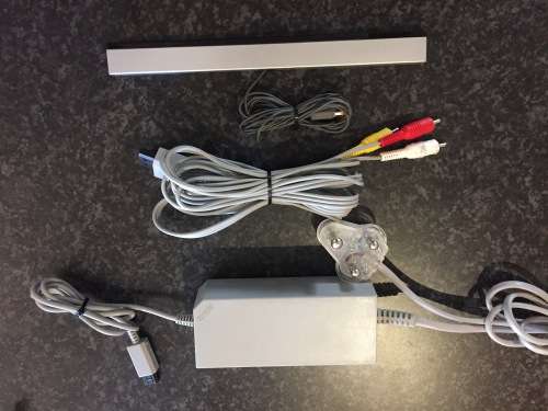 Nintendo Wii with 38 Games (Free Shipping)