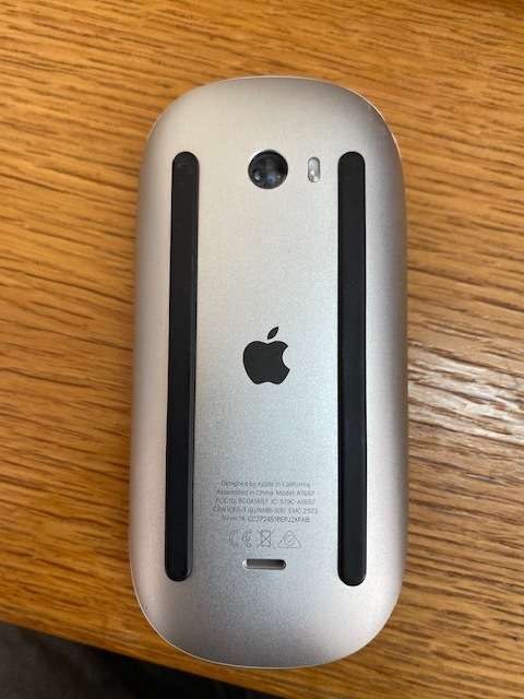 Apple Magic Mouse 2  - Model - A1657 Excellemt condition - Hardly used.