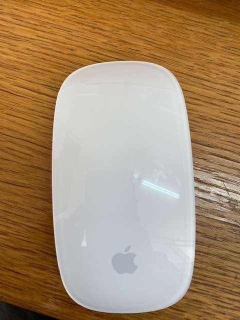 Apple Magic Mouse 2  - Model - A1657 Excellemt condition - Hardly used.