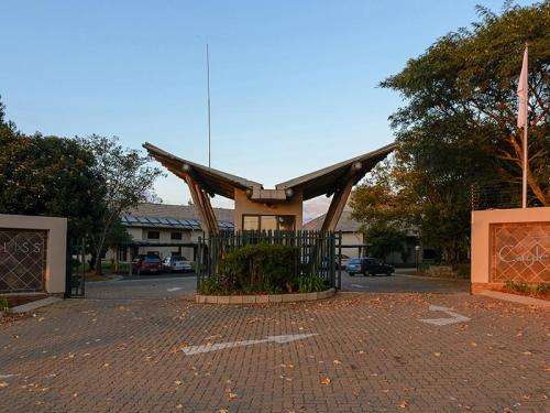 MASSIVE PRICE DROP !! Cayley Lodge (Drakensberg) 2 December - 9 December - 4 Sleeper