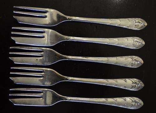 5 Cake Forks - EPNS - EmEss