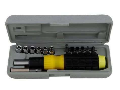 15 Piece Driver Tool Set