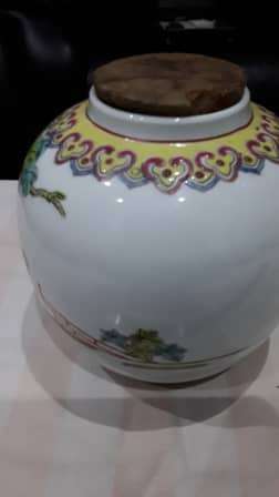 PORCELAIN JAPANESE JAR