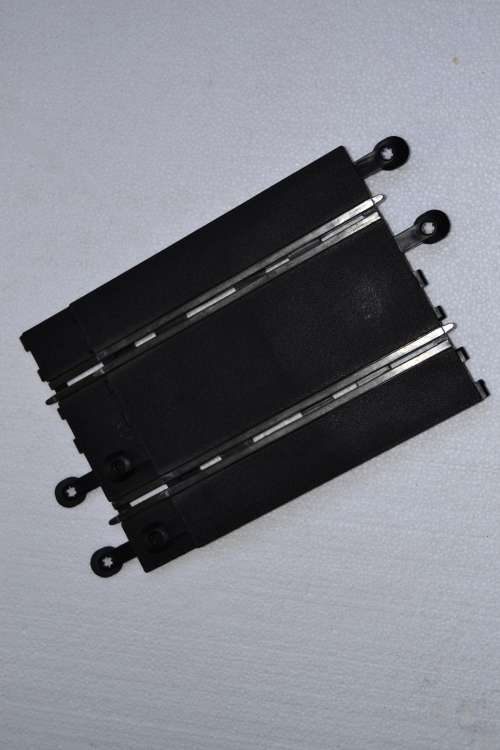 SCX - Half Straights - 2 Tracks (Please note my comments)