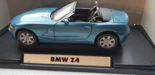 118 Die-Cast Model (BMW Z4) - boxed