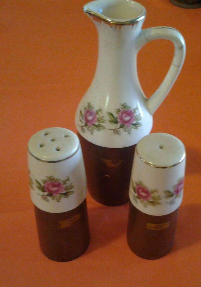 Salt and Pepper Sets -Jug