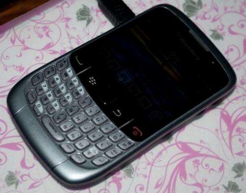Blackberry Curve 8520 Grey (In great condition) FREE DELIVERY IN SA ONLY