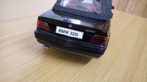 1993 Bmw 325i Convertible 1.18 Maisto