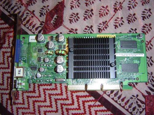 Asus Computer GEFORCE FX5200 128MB DDR-TV OUT ( V9520MAGIC/128M )