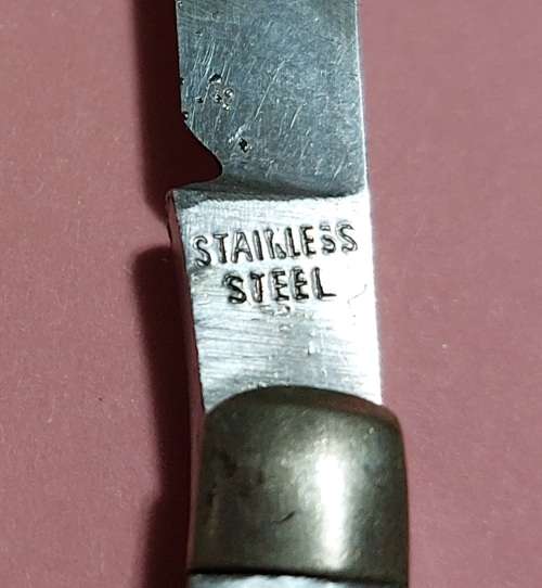 Stainless 'Mother-of-pearl-like-handle' double blade dainty Pocket Knife