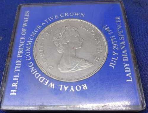 PRINCE CHARLS AND LADY DIANA WEDDING COIN 29 JULY 1981