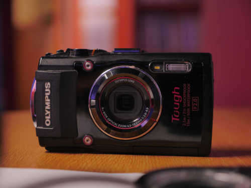 OLYMPUS TG-4 TOUGH with Extras