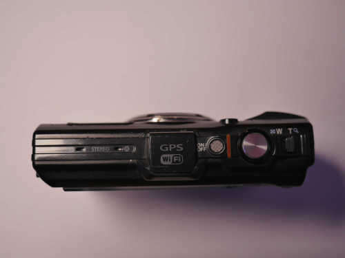 OLYMPUS TG-4 TOUGH with Extras