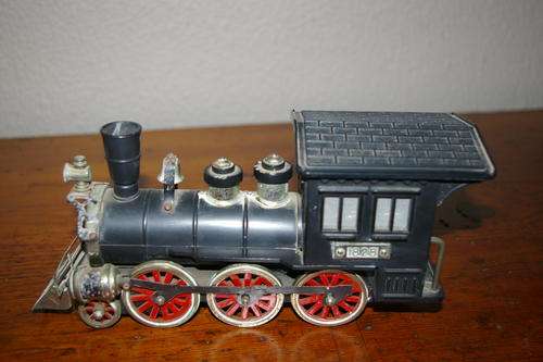 old steam train ornamental radio