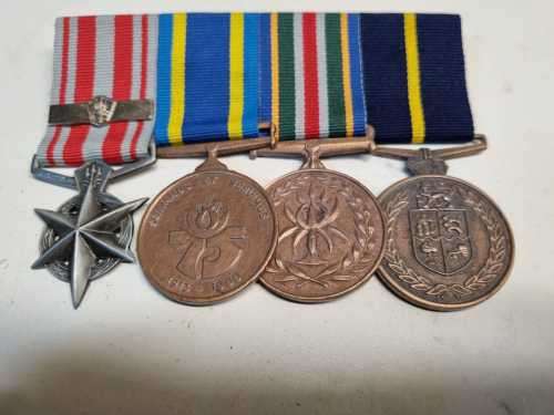 REPLICA SAP police medal set
