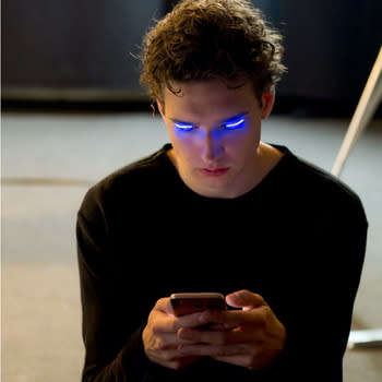 Interactive LED Eyelashes