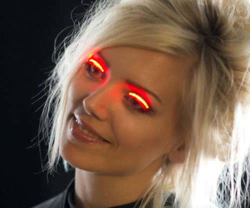 Interactive LED Eyelashes