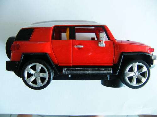 PIMP MY RIDE - HUMMER BUMP & GO CAR WITH LIGHTS, SOUND AND MANY MORE