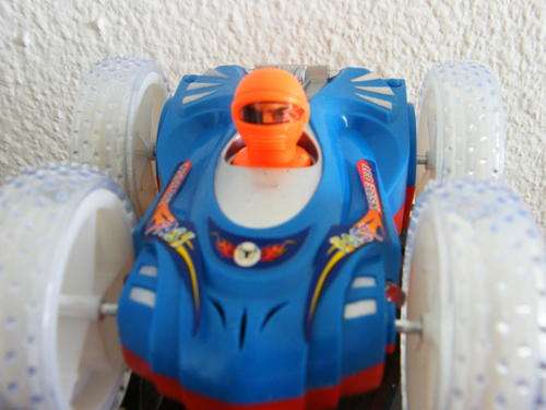 ROLLING CAR - DOES 180 DEGREE FLIP!!! LIGHTS AND SOUND