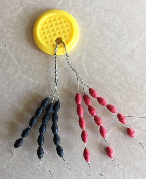 RED&BLACK GUMMY STOPS - 30 STOPS IN TOTAL OF EACH RING