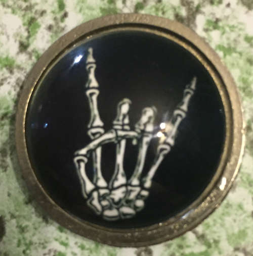 BP03 - SINGLE BIKER PINS SKELETON FINGERS