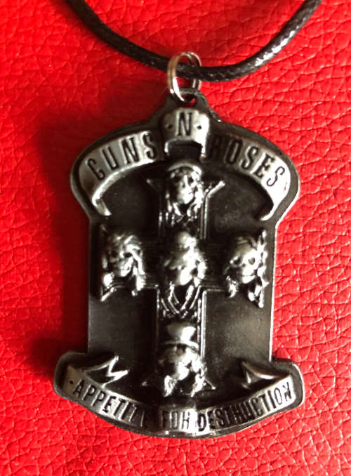 GNR01 - ROCK BAND GUNS N ROSES NICKLE NECKLACE ON BLACK ROPE - DESIGN 1